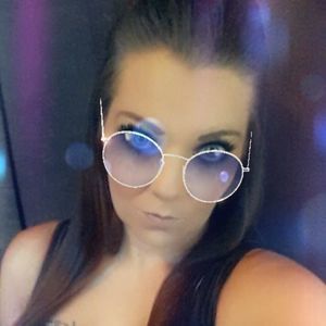 Meet your Posher, Shy